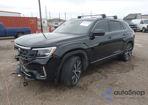 2026 Volkswagen Atlas Cross Sport Sel Premium R-Line z USA, uszkodzony, nr VIN 1V2FC2CA6TC209679